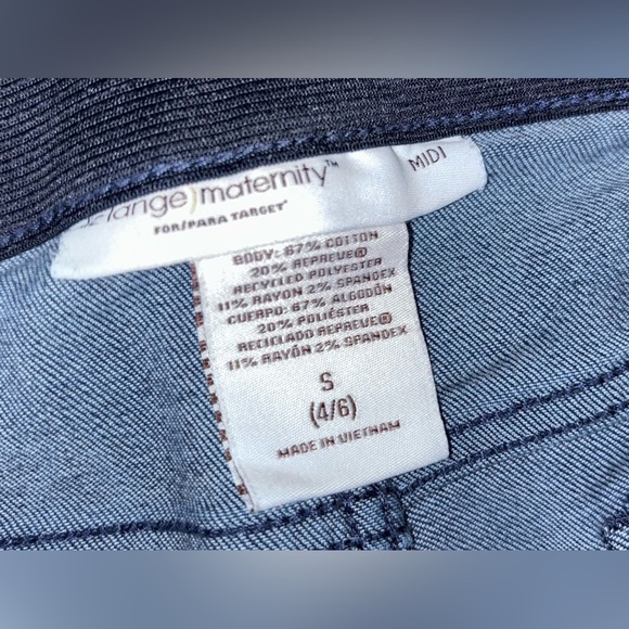 Liz Lange Maternity Midi Shorts Size Small (4/6) - Picture 2 of 7